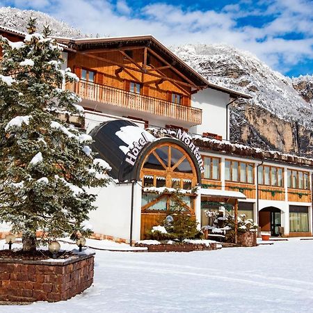 Hotel & Residence Montana Fai della Paganella Exterior photo