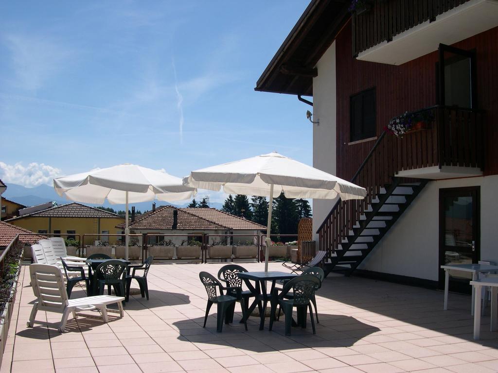 Hotel & Residence Montana Fai della Paganella Exterior photo